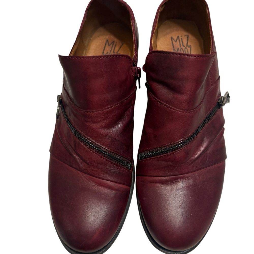 Miz Mooz Lyric Burgundy Wine Red Leather Zip Accent Shoes Size 39 (8–8.5)
